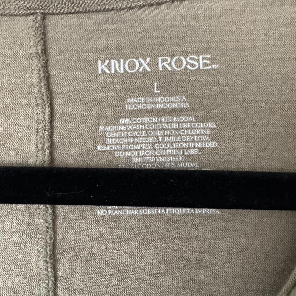Knox Rose Olive Green Short Sleeve V-Neck Button Top Size Large - Picture 3 of 5